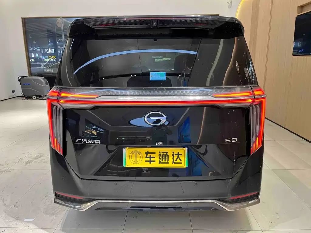 GAC Motor Trumpchi E9 — фото 2