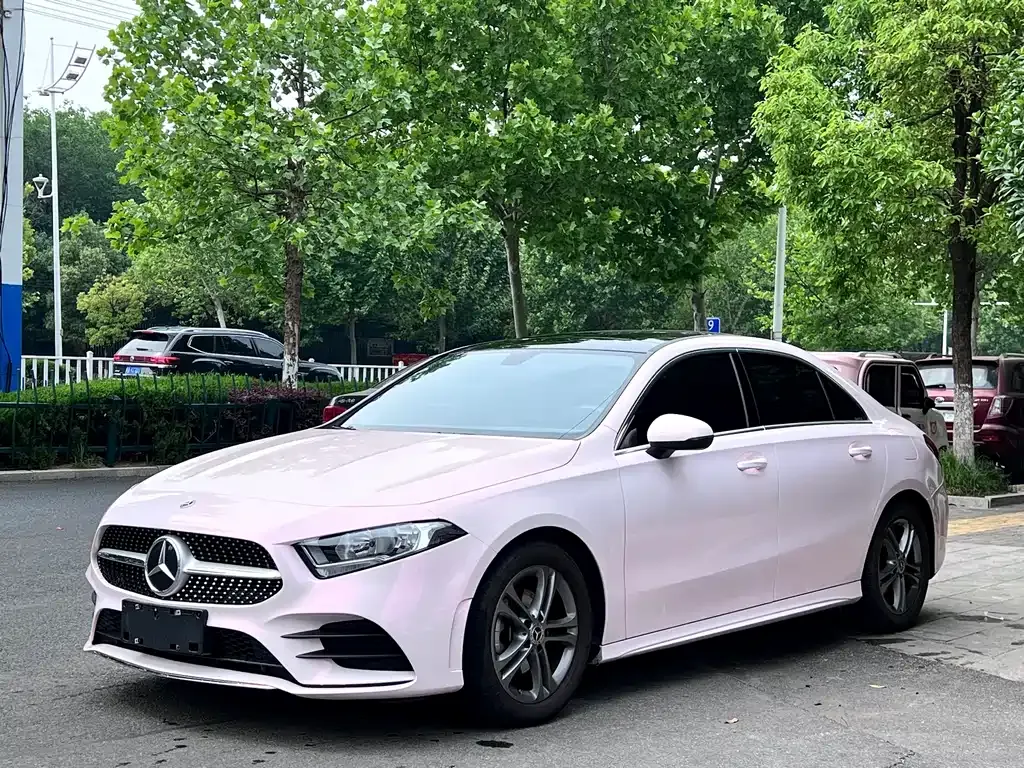 Mercedes-Benz A-Class — фото 1