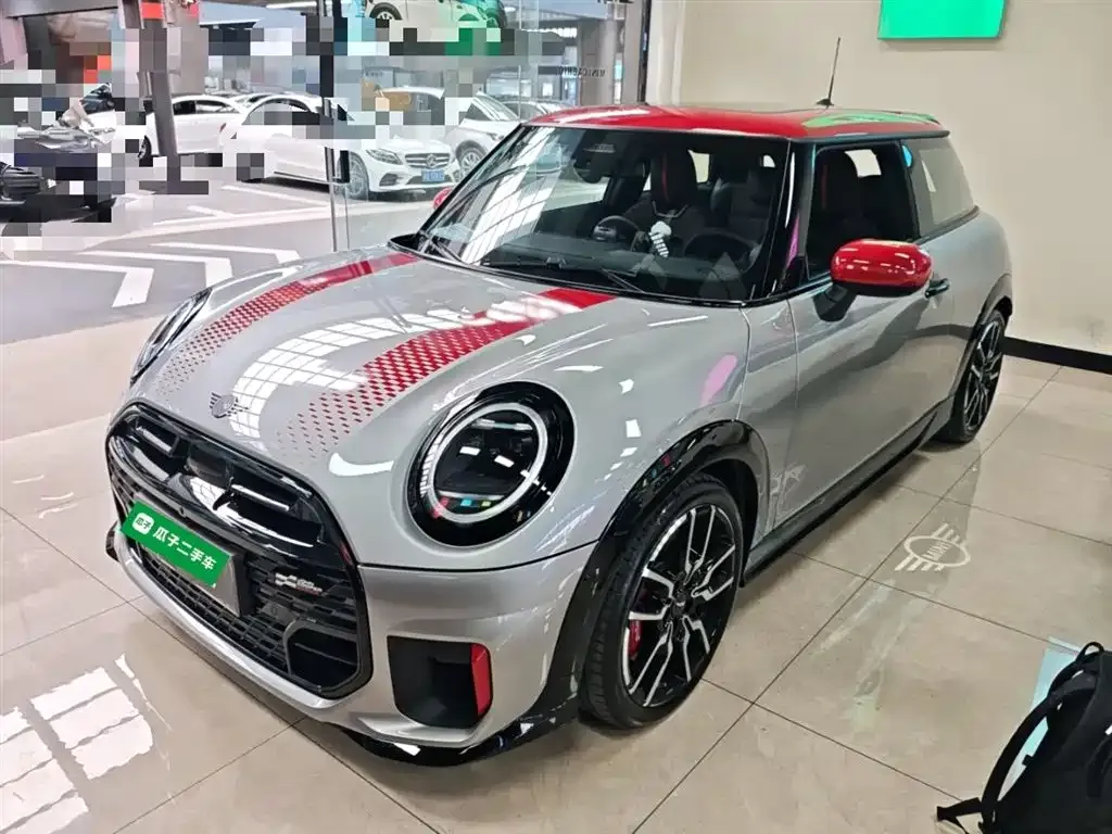 MINI JCW (John Cooper Works) — фото 9