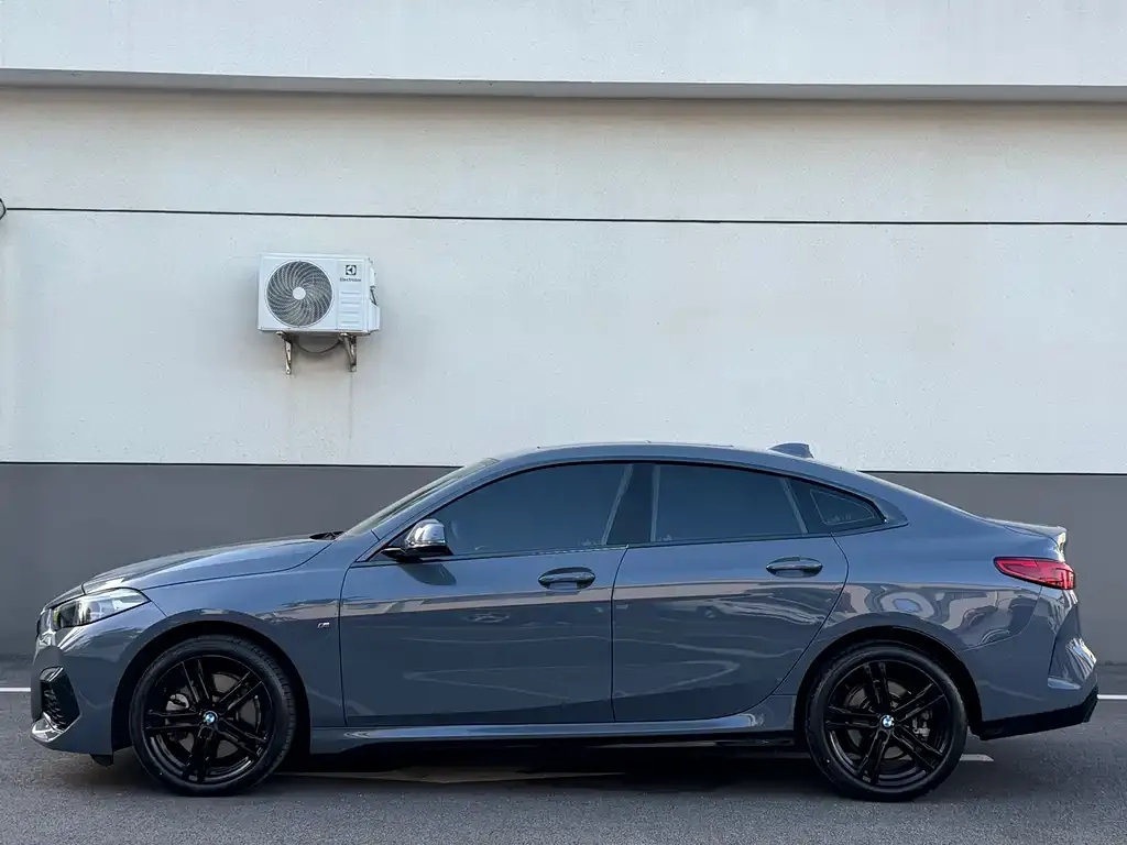 BMW 2 Series (Import) — фото 2