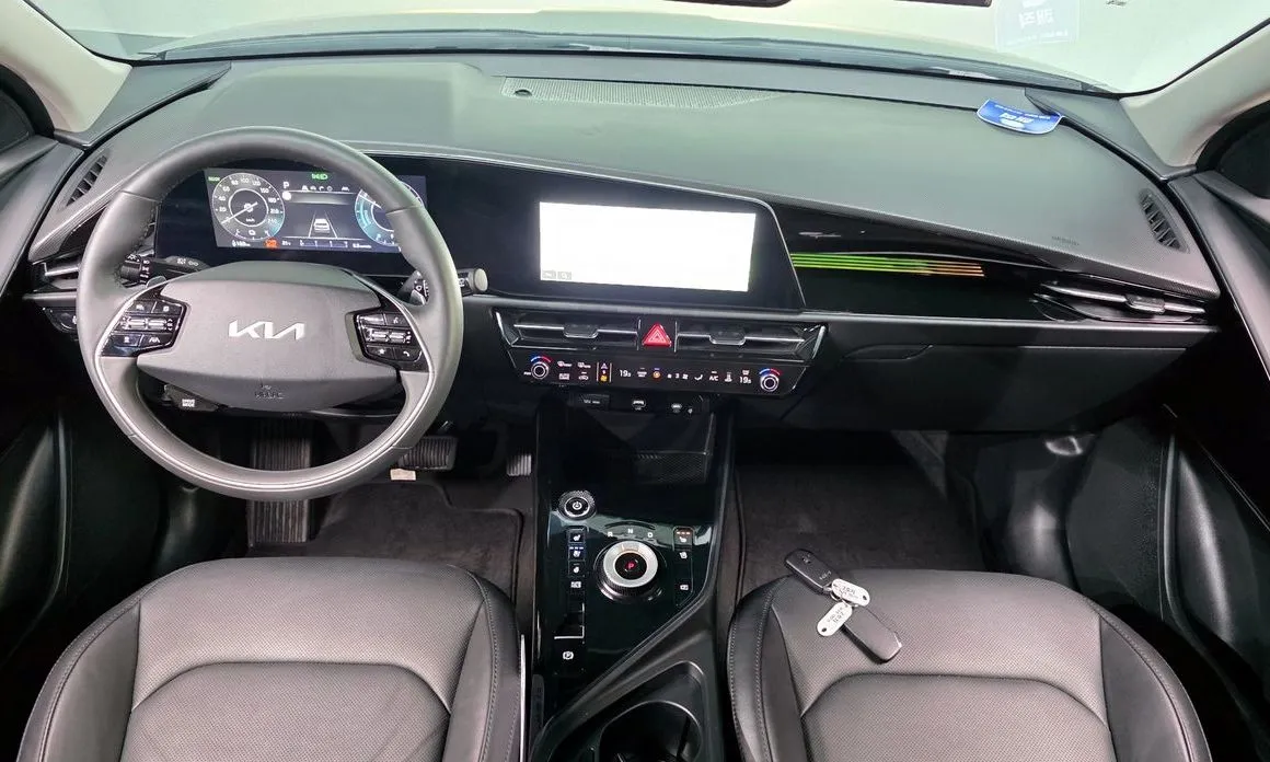 Kia Niro — фото 10