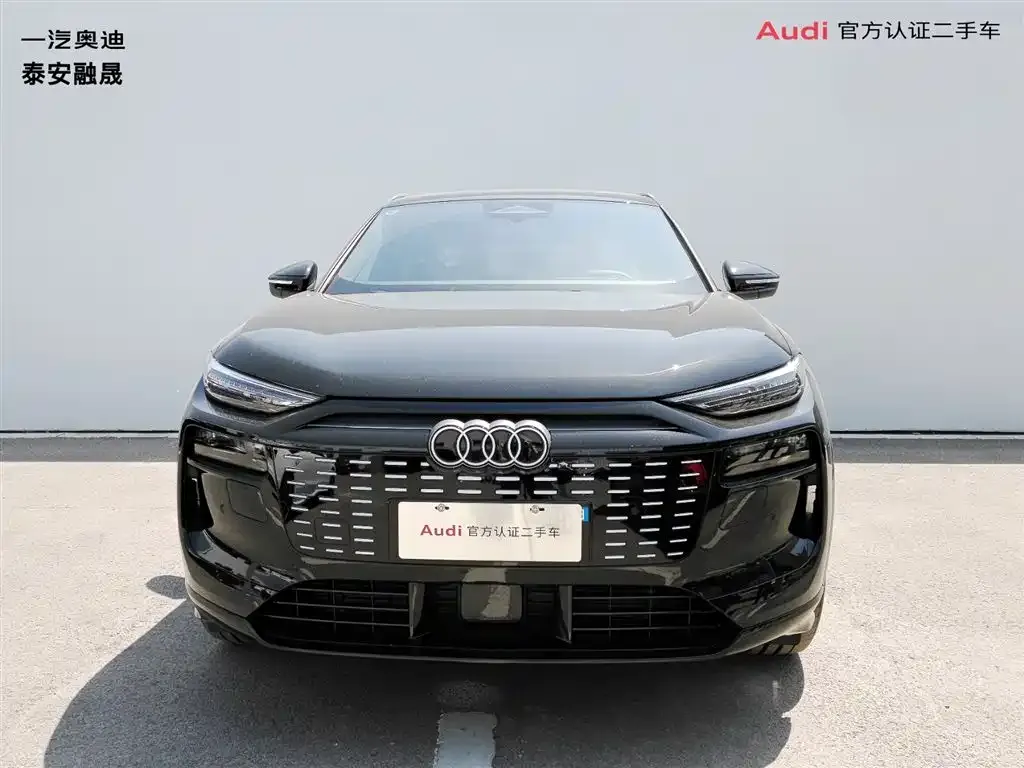 Audi Q6L e-tron — фото 8