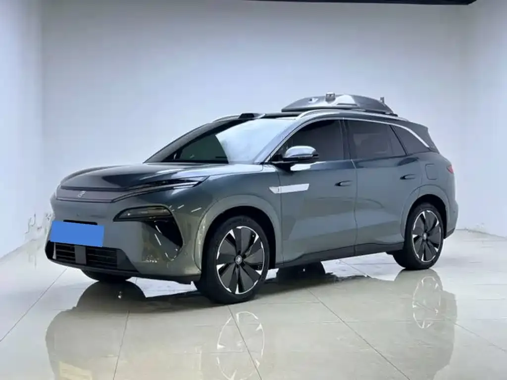 BYD Tang L — фото 1