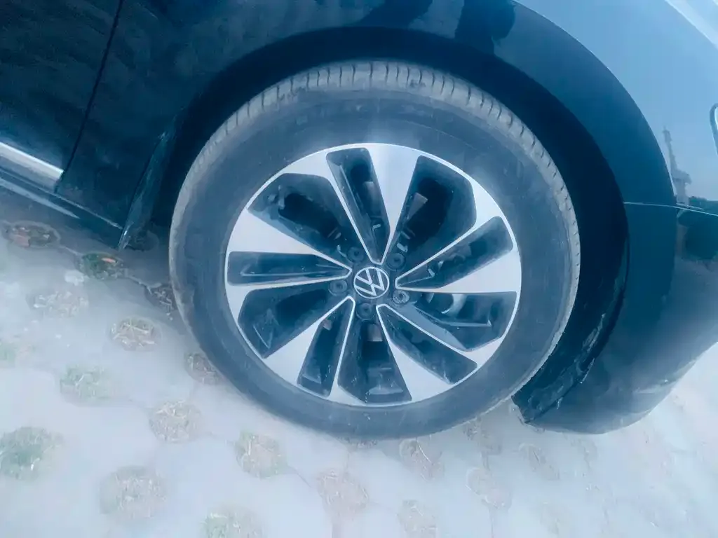 Volkswagen Passat — фото 4