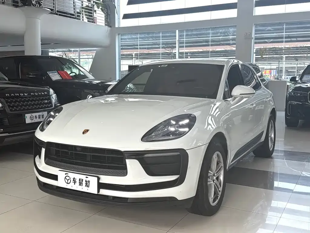 Porsche Macan — фото 1