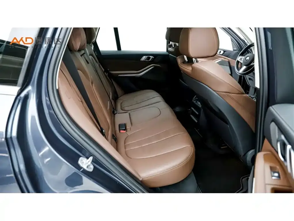 BMW X5 (Import) — фото 9