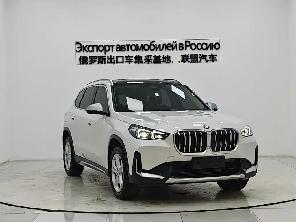 BMW X1 — фото 4