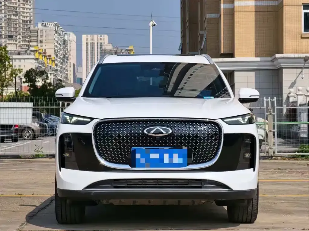 Chery Tiggo 8 PLUS — фото 5