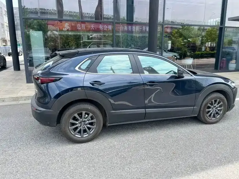 Mazda CX-30 — фото 8
