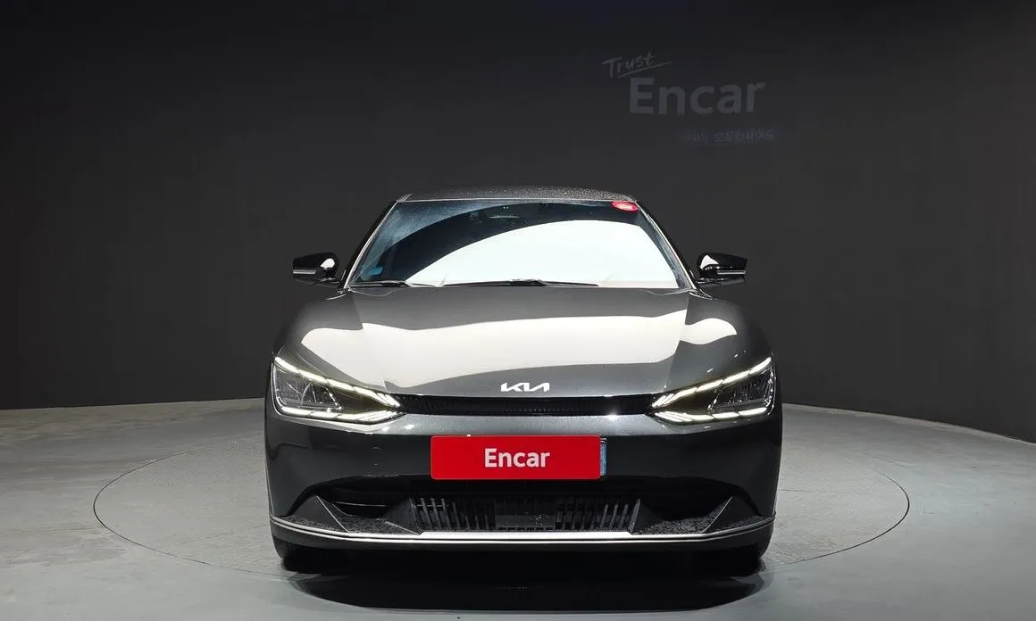 Kia EV6 — фото 2