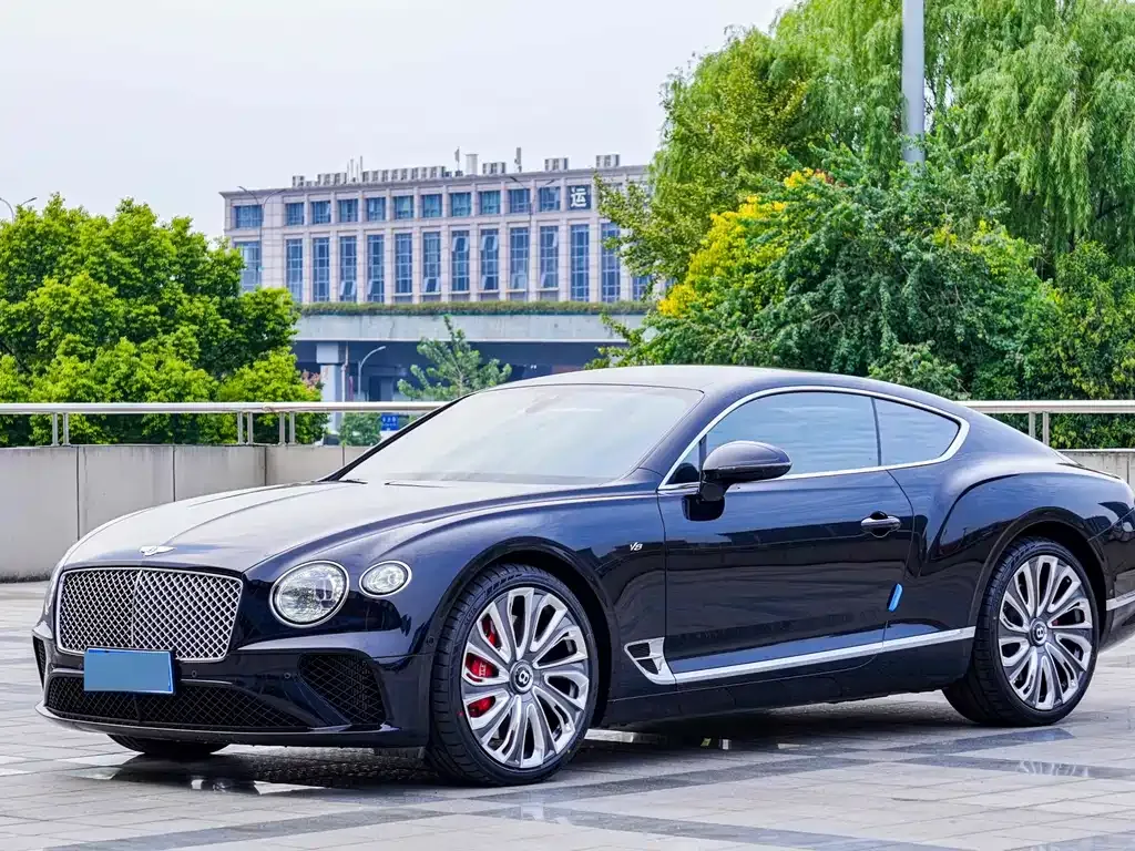 Bentley Continental — фото 1