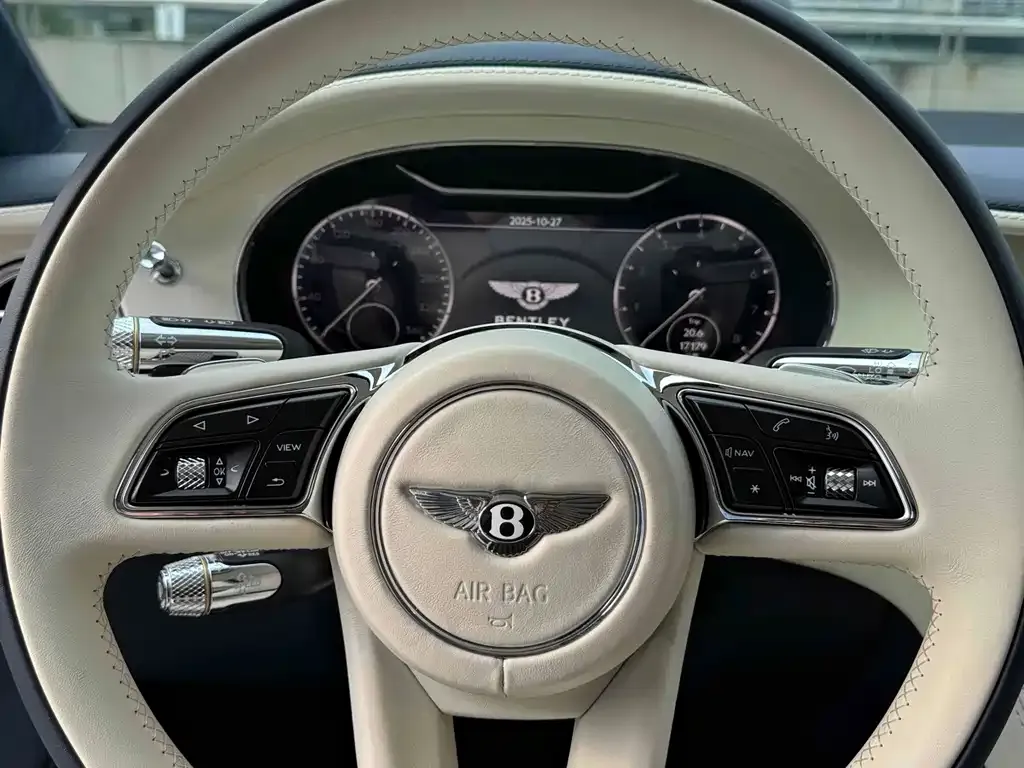 Bentley Continental — фото 6