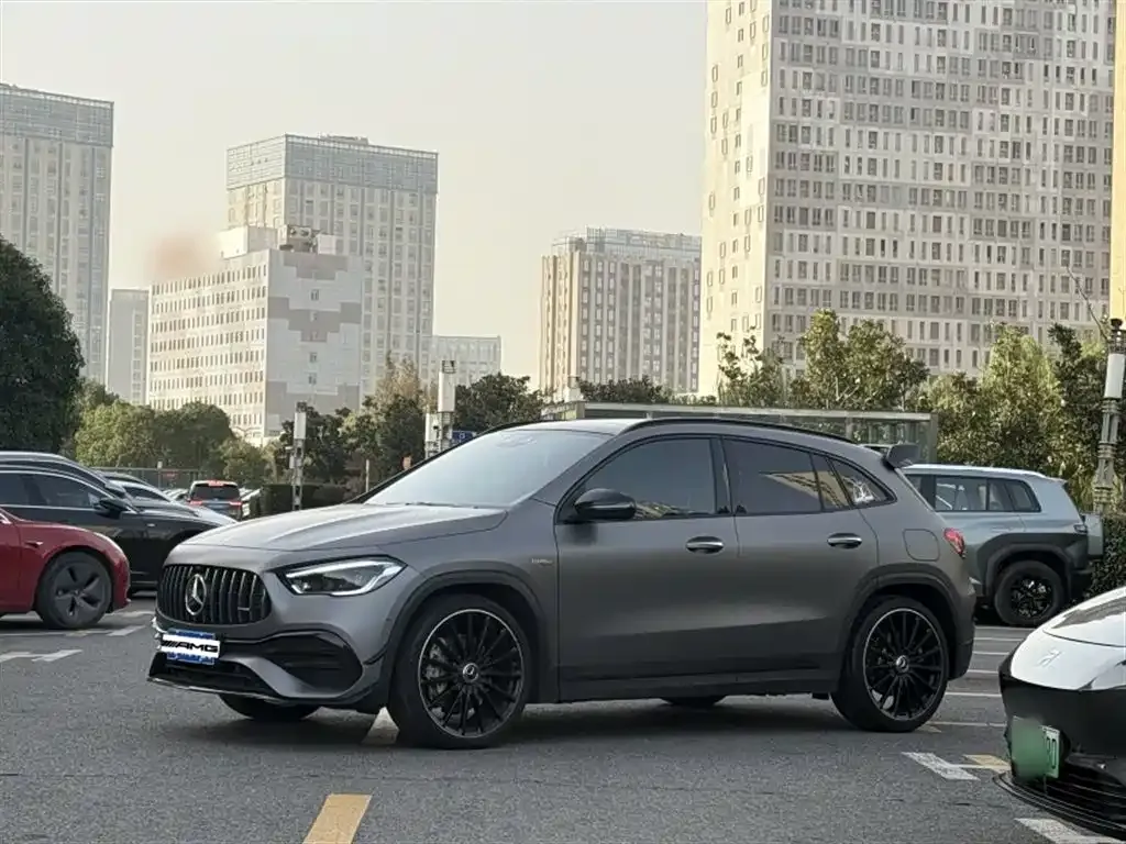 Mercedes-Benz GLA AMG — фото 1