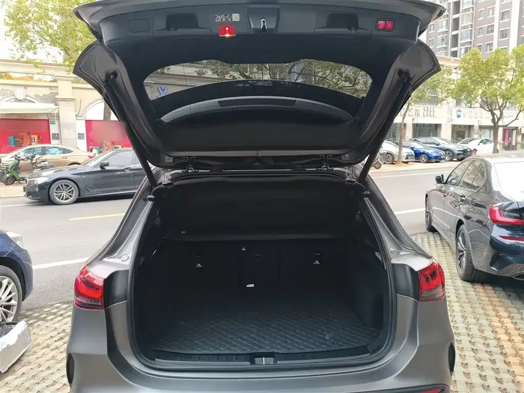 Mercedes-Benz GLA AMG — фото 5