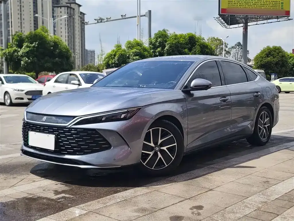BYD Qin L — фото 1