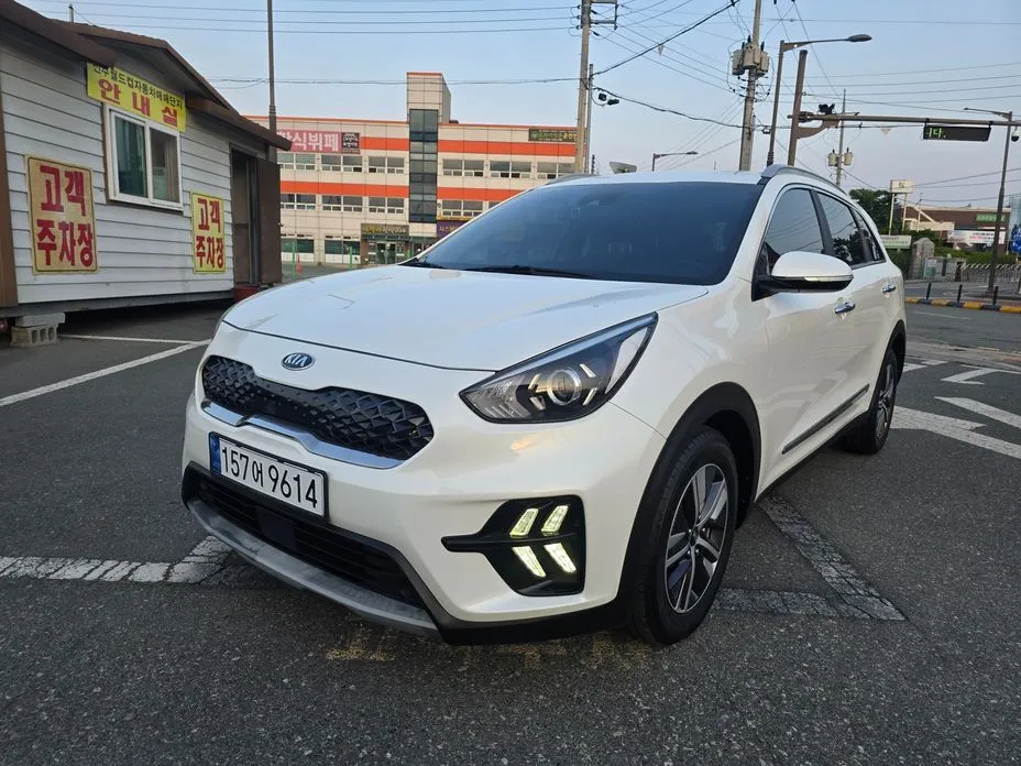 Kia Niro — фото 1