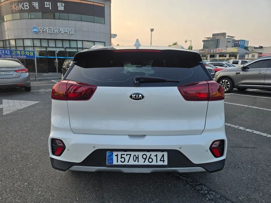 Kia Niro — фото 5