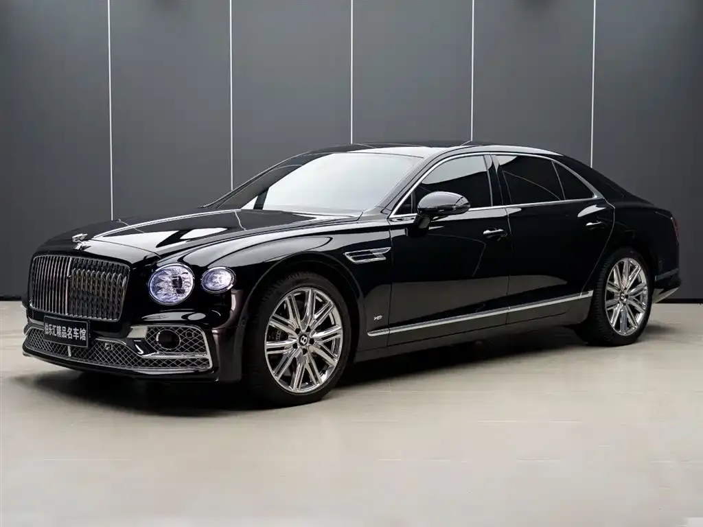 Bentley Flying Spur — фото 1