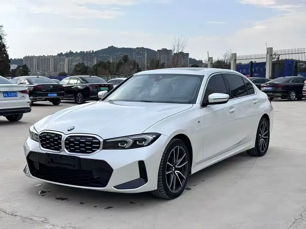 BMW 3 Series — фото 1