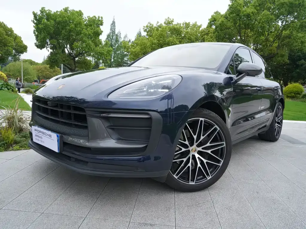 Porsche Macan — фото 1