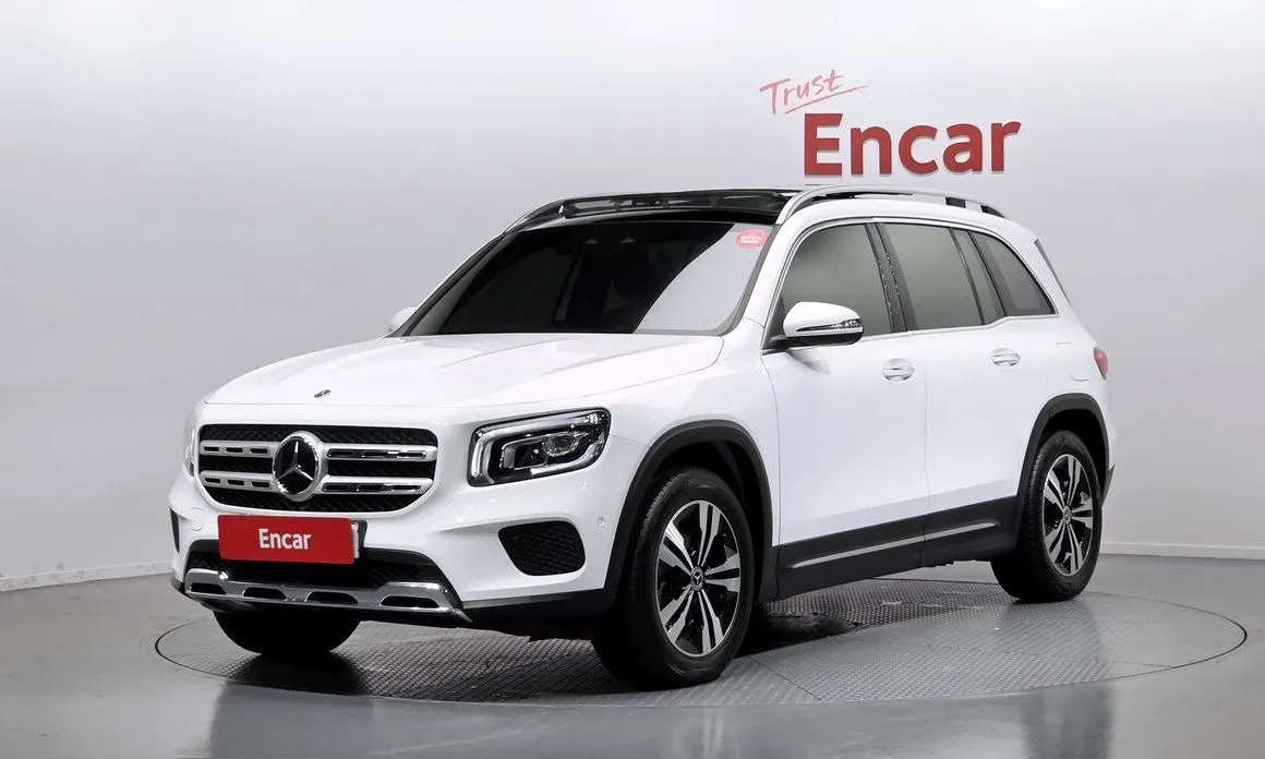 Mercedes-Benz GLB-Class — фото 1