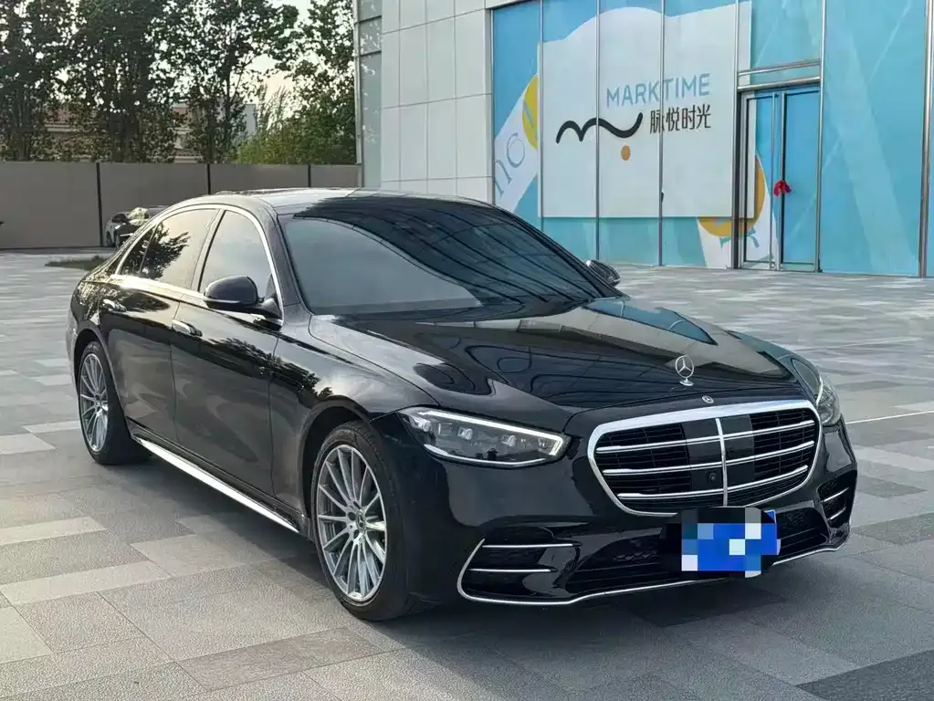 Mercedes-Benz S-Class — фото 1