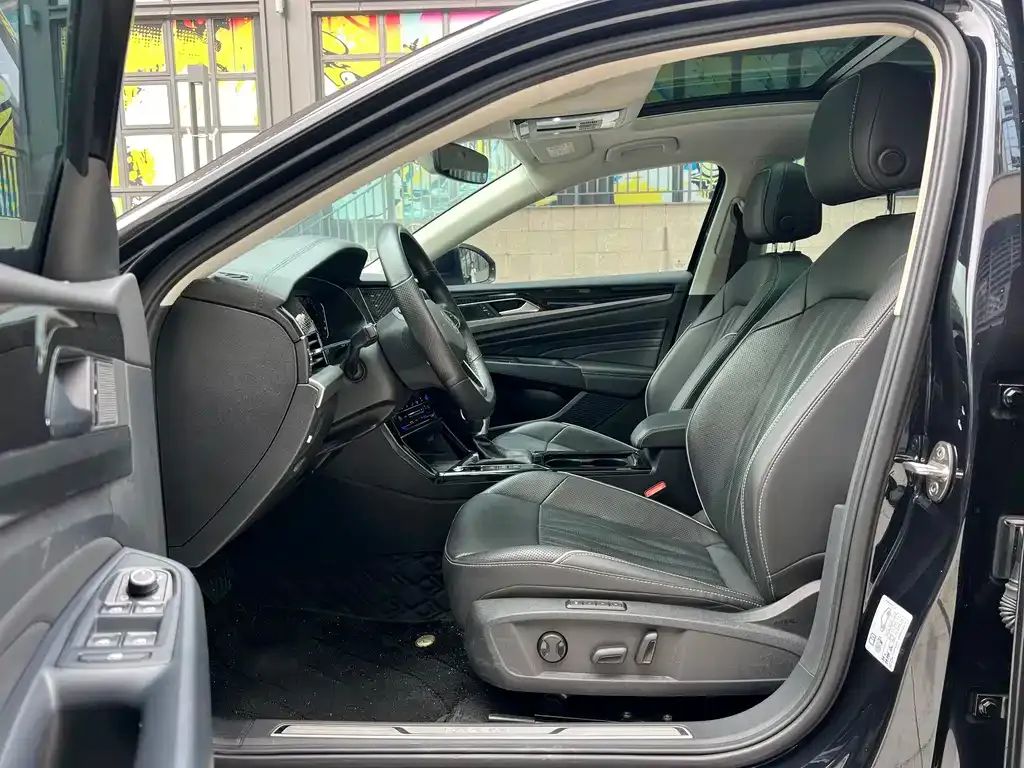 Volkswagen Passat — фото 2