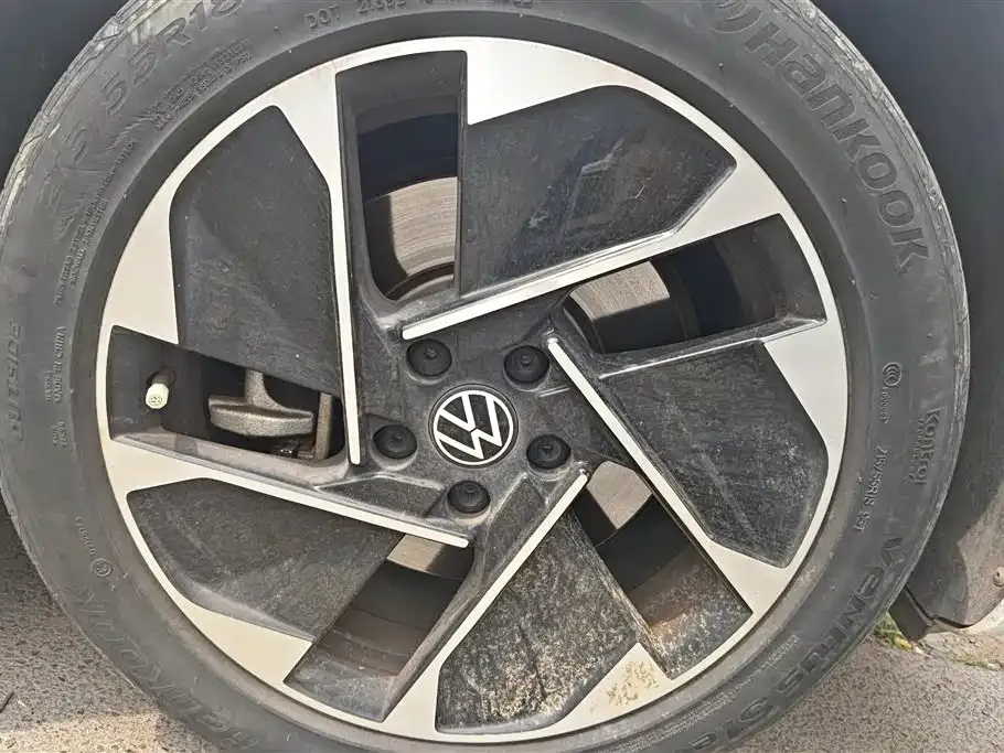 Volkswagen ID.3 — фото 4