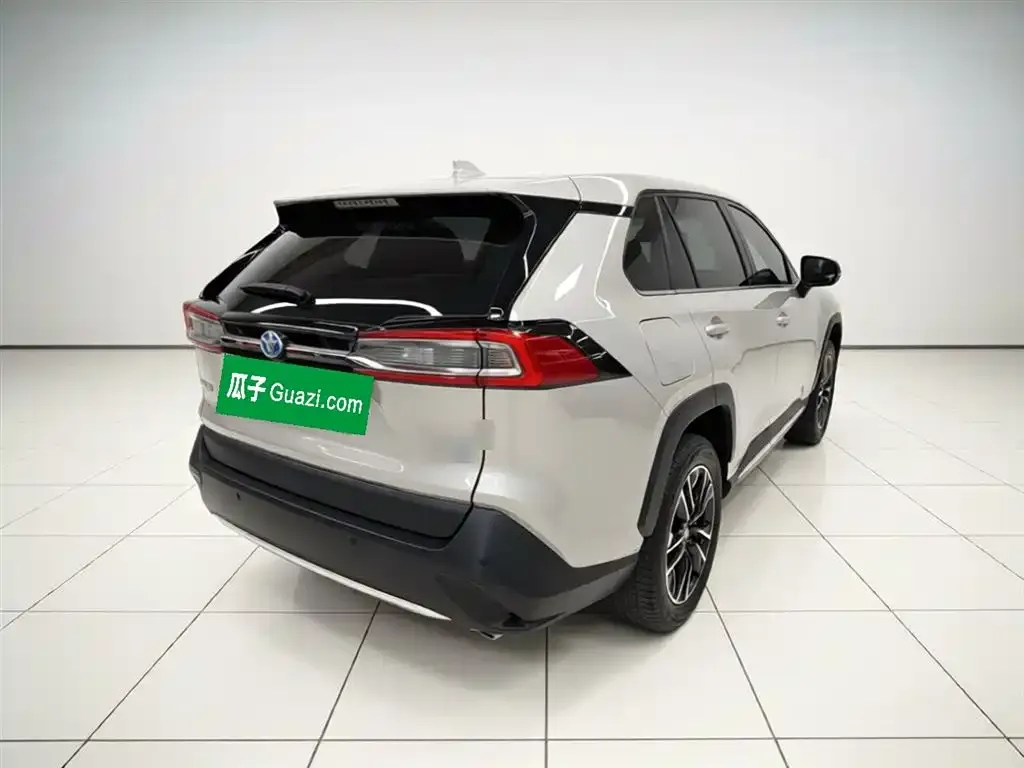 Toyota Wildlander New Energy — фото 3