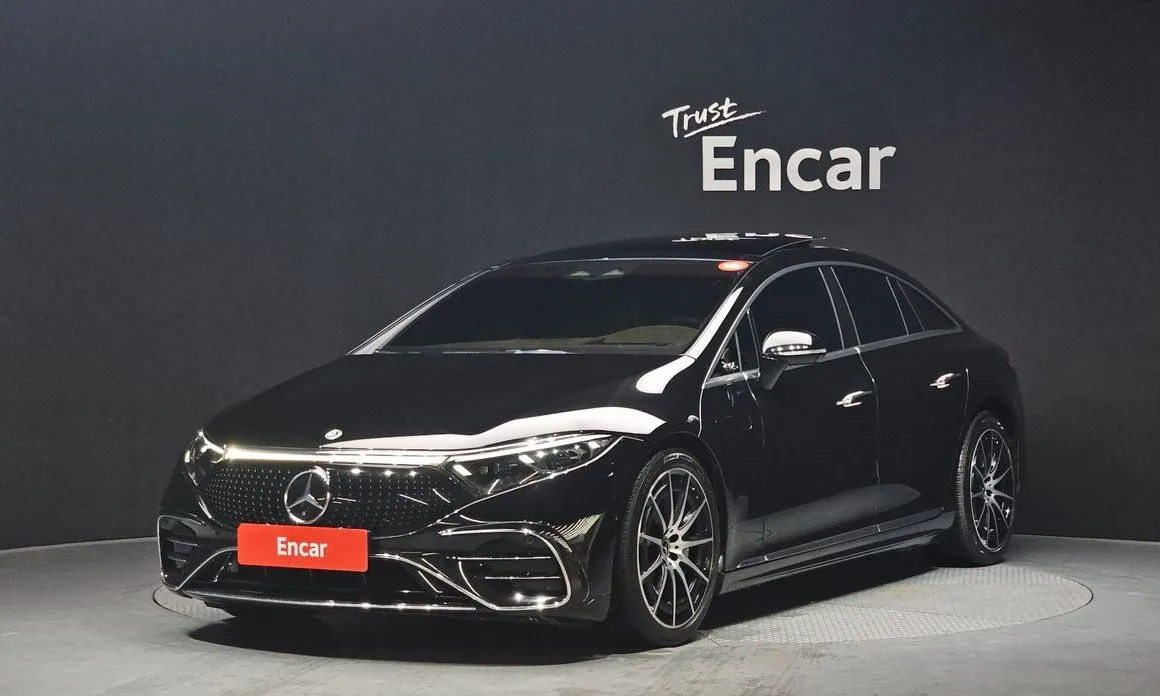 Mercedes-Benz EQS — фото 1