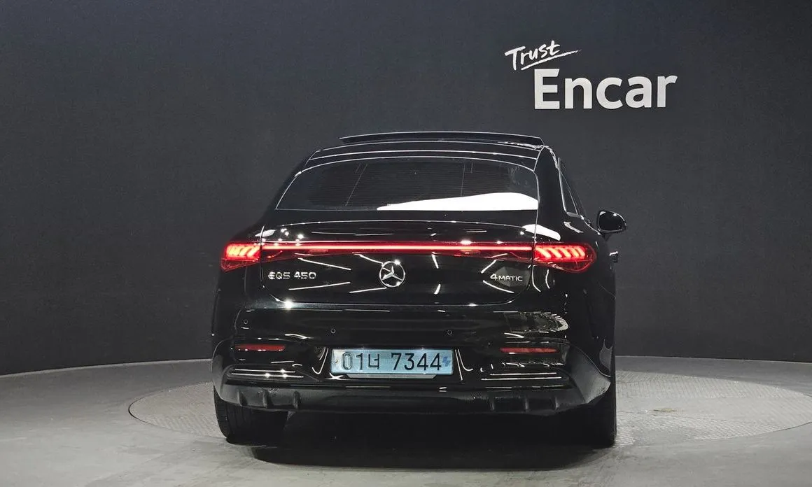 Mercedes-Benz EQS — фото 10