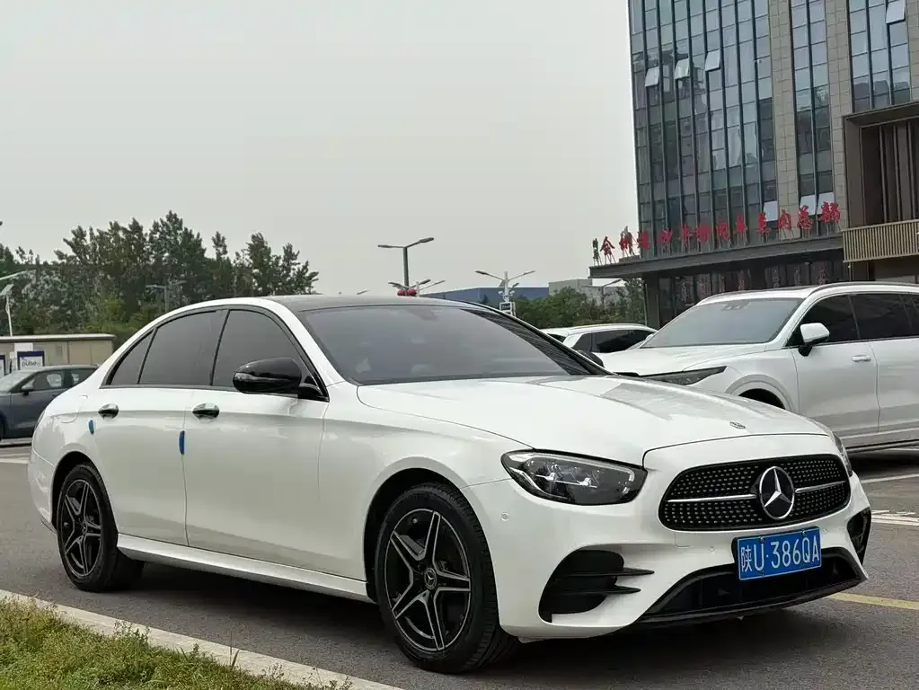 Mercedes-Benz E-Class (Import) — фото 7