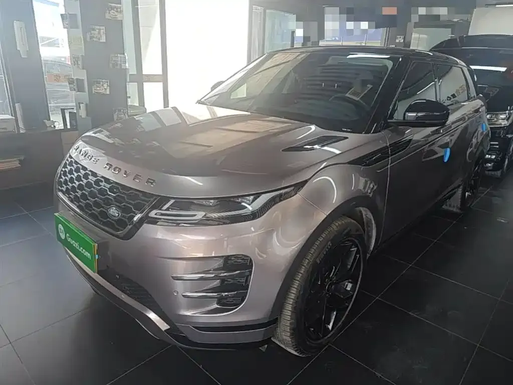 Land Rover Evoque — фото 1