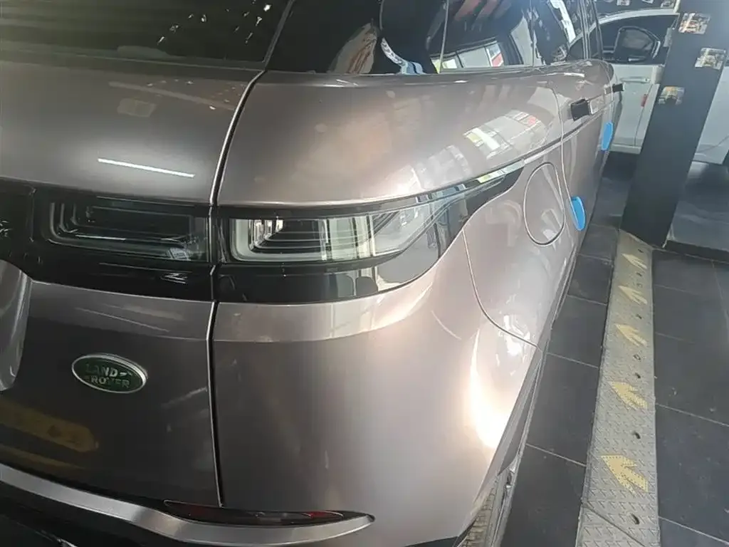 Land Rover Evoque — фото 9