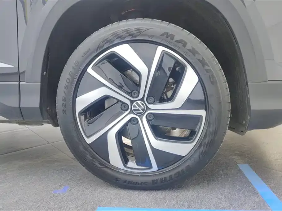 Volkswagen Tharu — фото 2