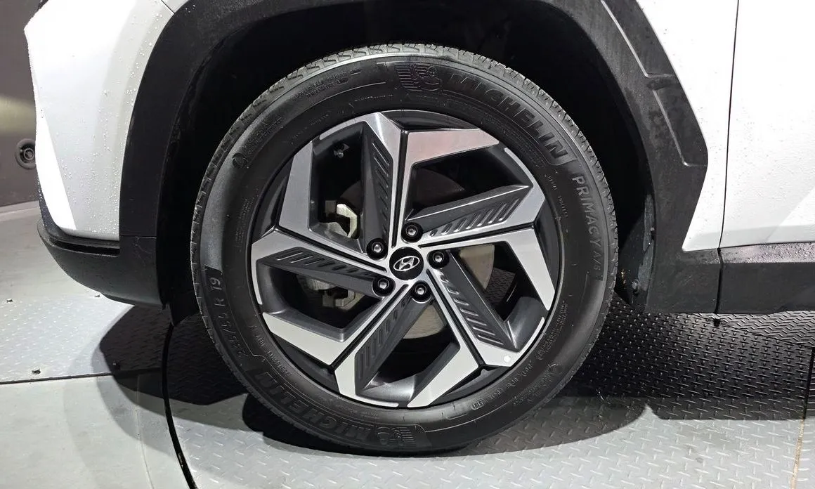 Hyundai Tucson — фото 9