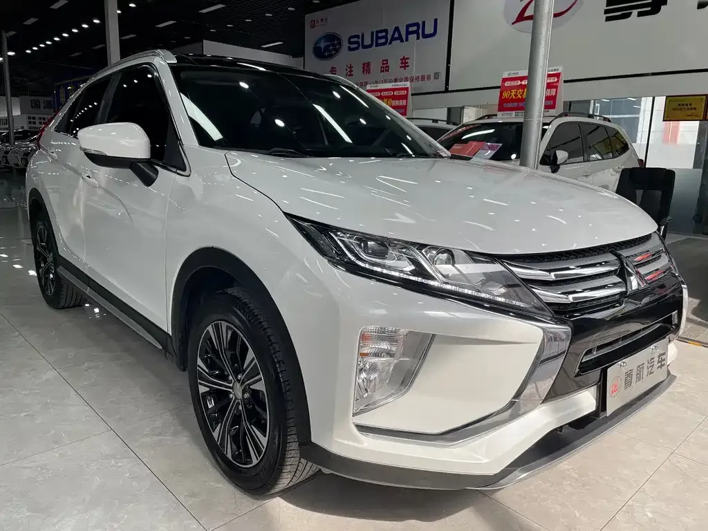 Mitsubishi Eclipse Cross — фото 4