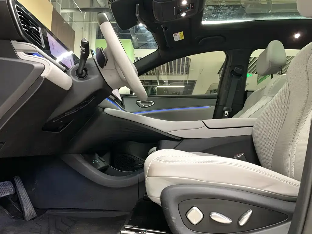BYD Hiace 06 — фото 10