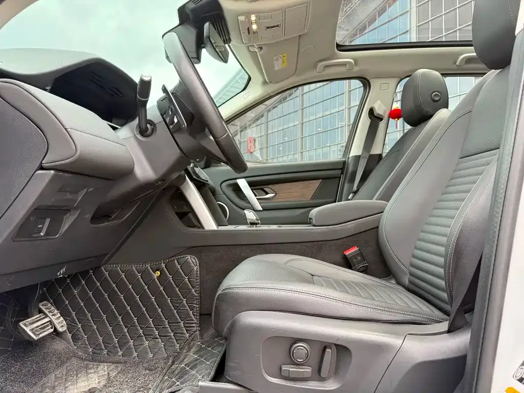 Land Rover Discovery Sport — фото 10
