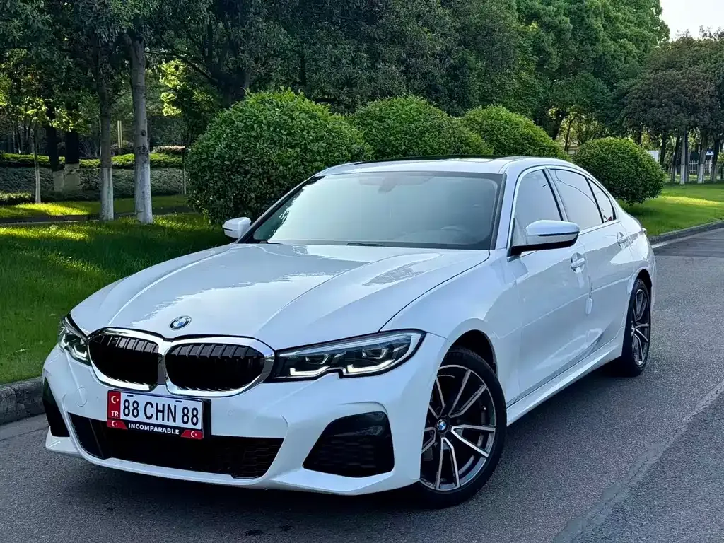 BMW 3 Series — фото 1
