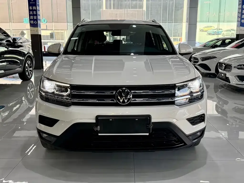 Volkswagen Tharu — фото 10