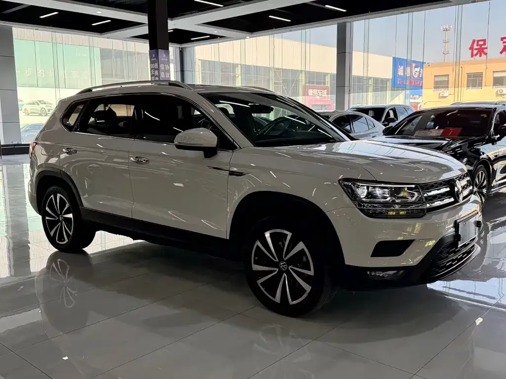 Volkswagen Tharu — фото 8