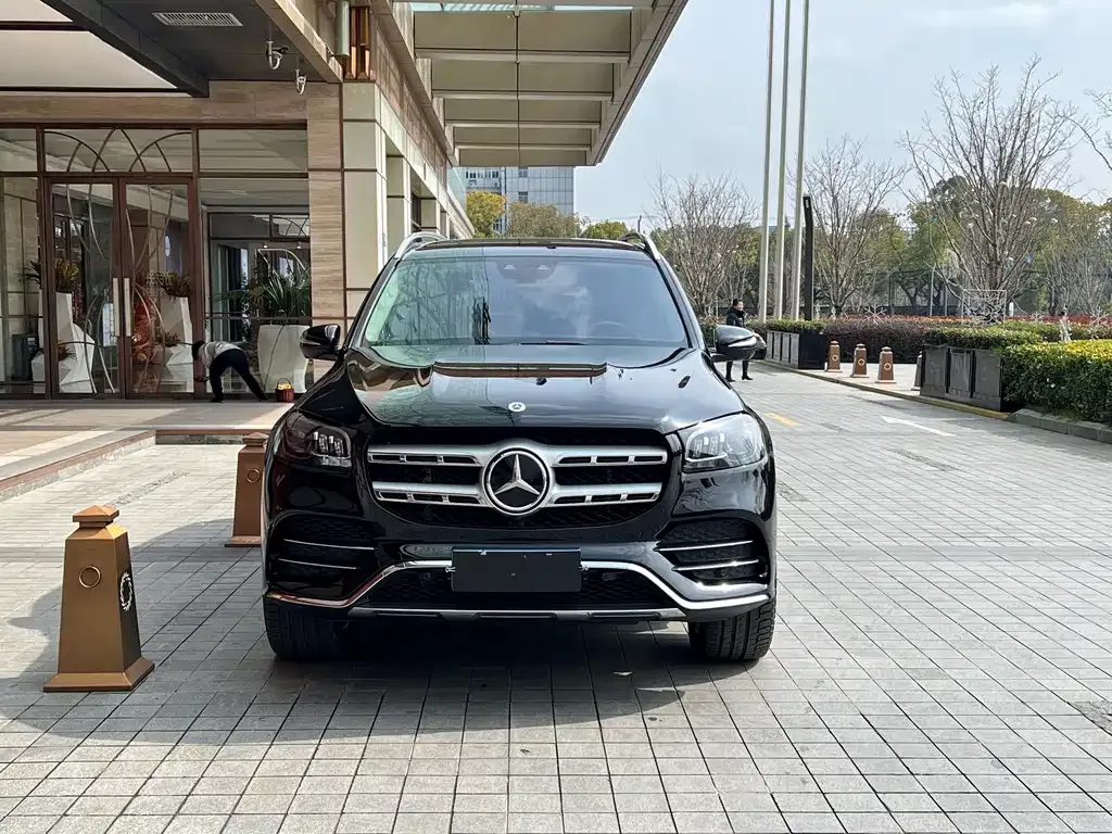 Mercedes-Benz GLS — фото 4