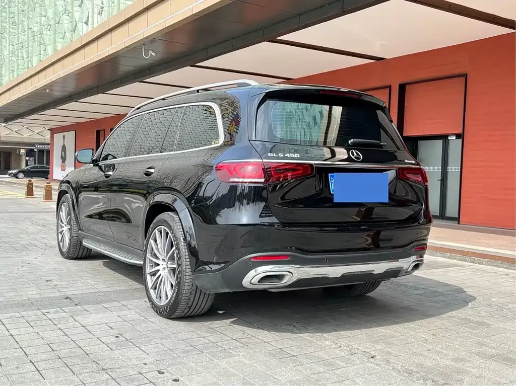 Mercedes-Benz GLS — фото 5