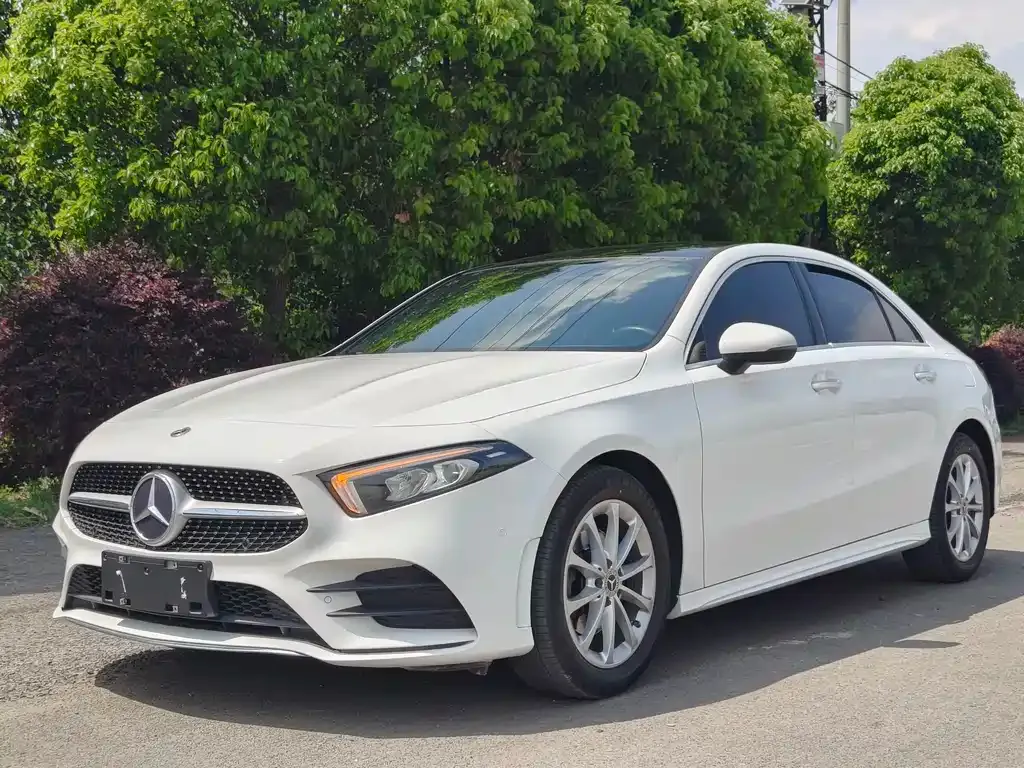 Mercedes-Benz A-Class — фото 1