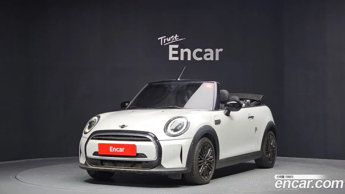 Mini Cooper Convertible — фото 1