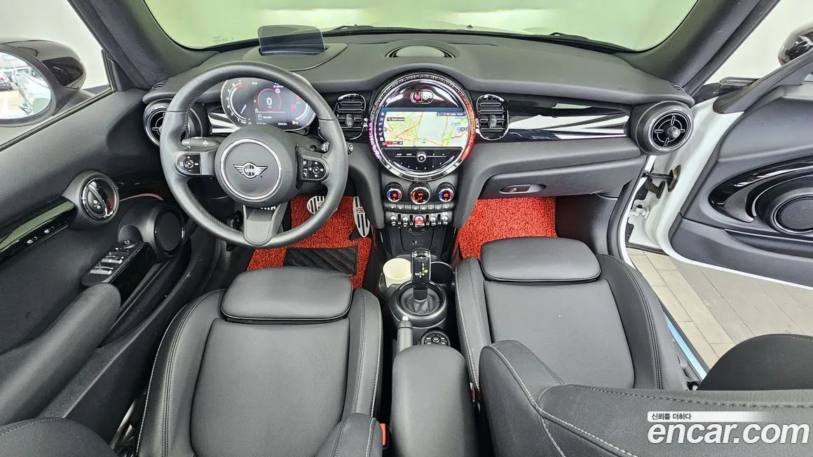 Mini Cooper Convertible — фото 10