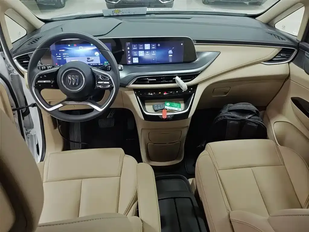 Buick GL8 Hybrid — фото 7
