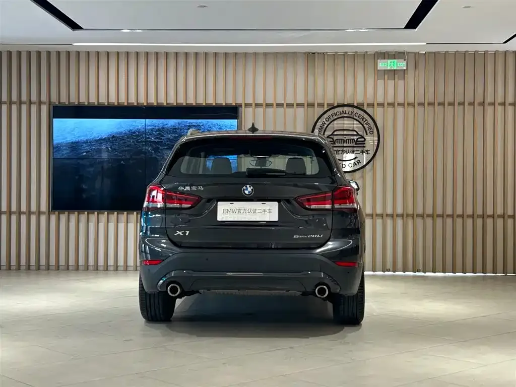 BMW X1 — фото 3