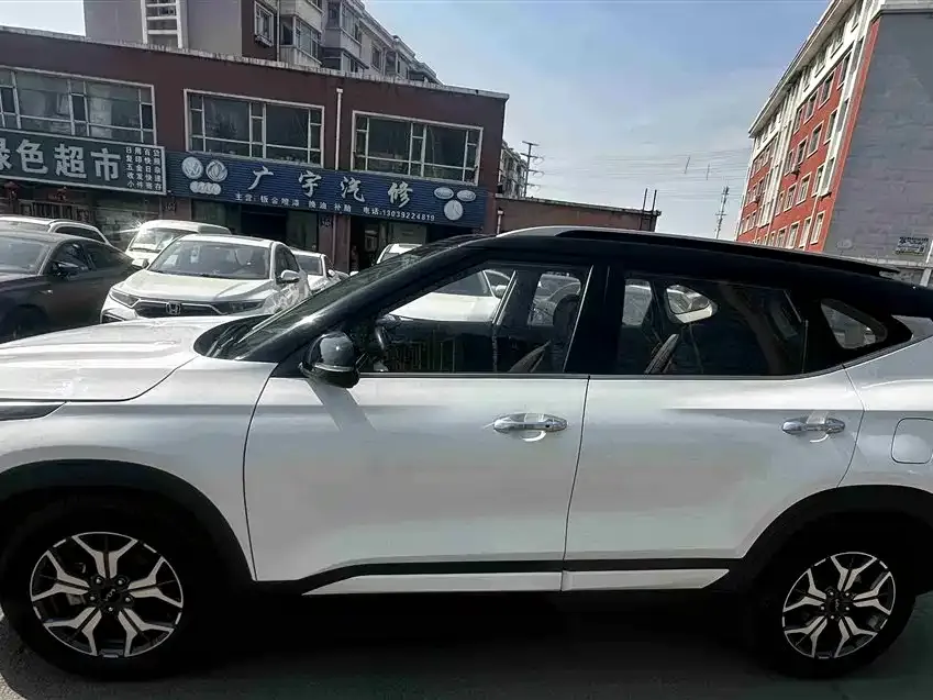 Kia KX3 — фото 6